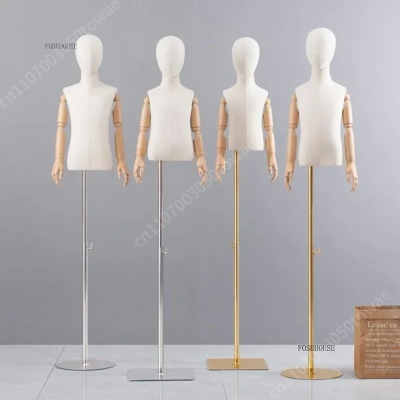 หุ่นโชว์เสื้อผ้าเด็กแบบมีแขนปร - Baby Clothing Display Stand บทวิจารณ์และราคา